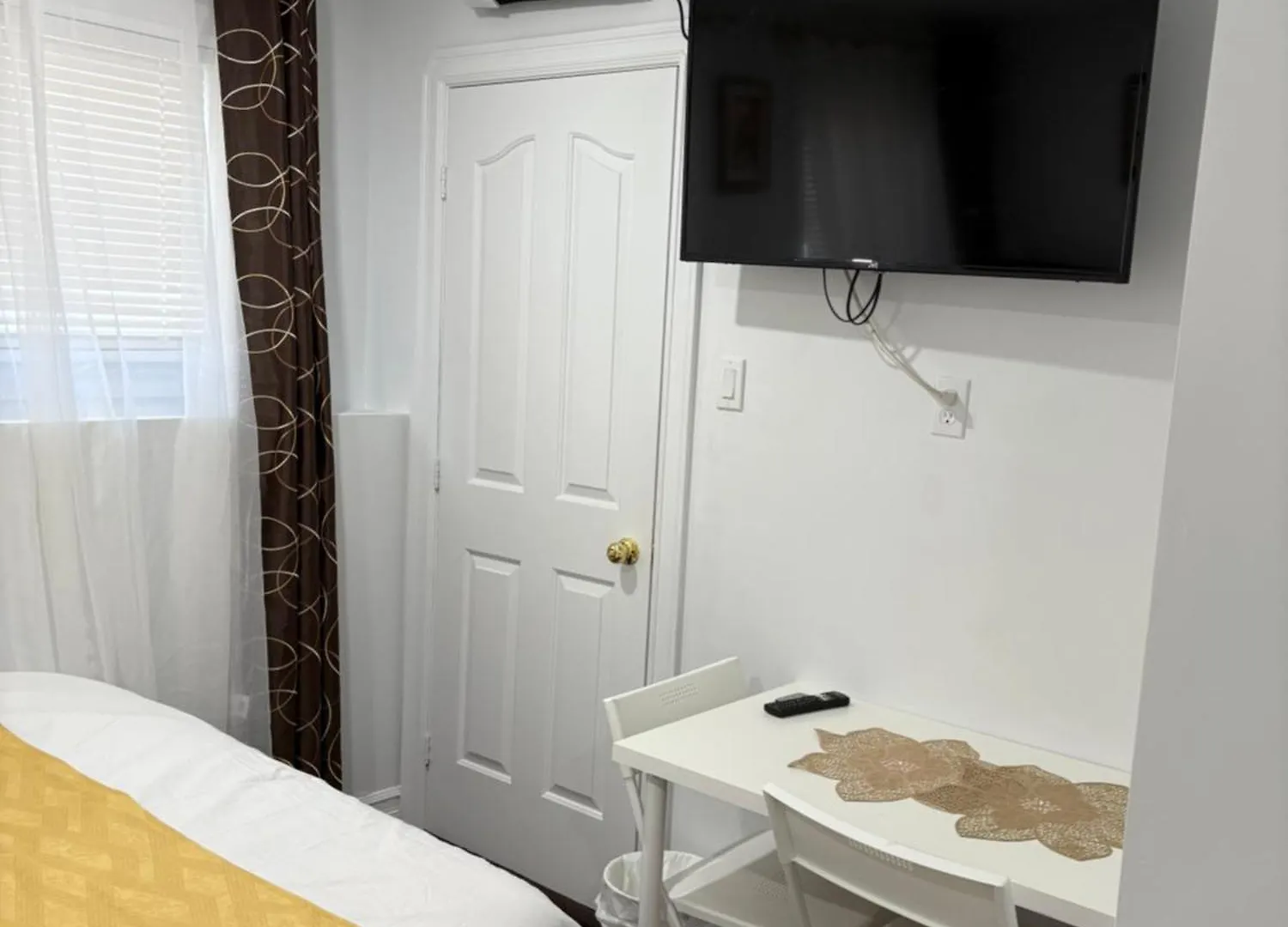 Guest house Bachelor In Bedford, Halifax Hotel Canada